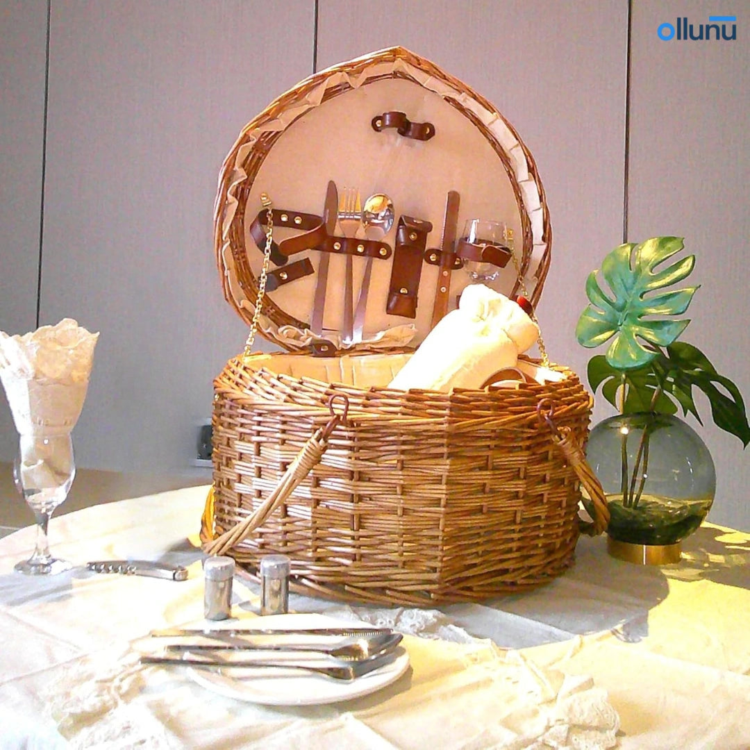 Ollunu™ - Heart Picnic Basket Set