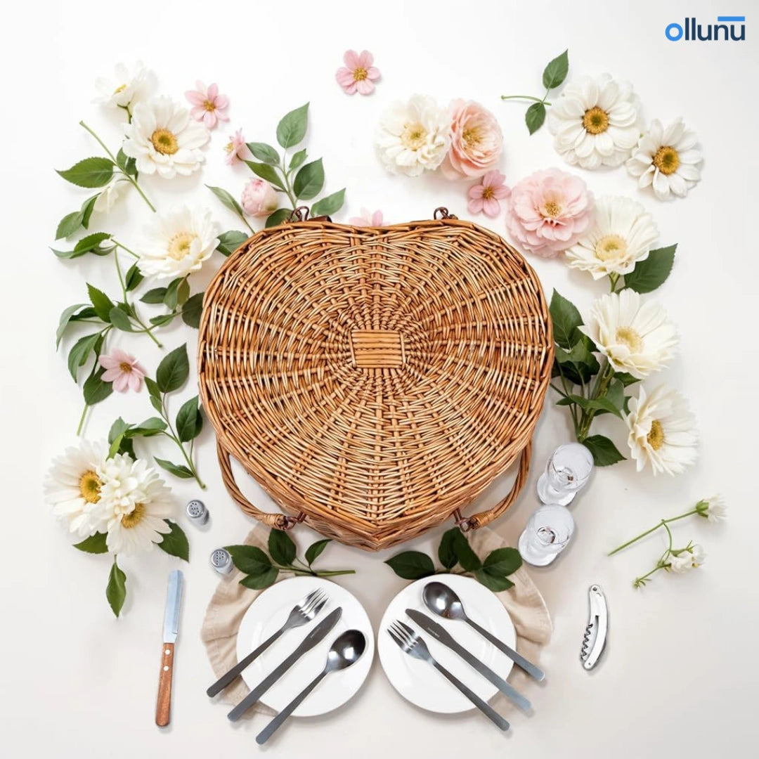 Ollunu™ - Heart Picnic Basket Set