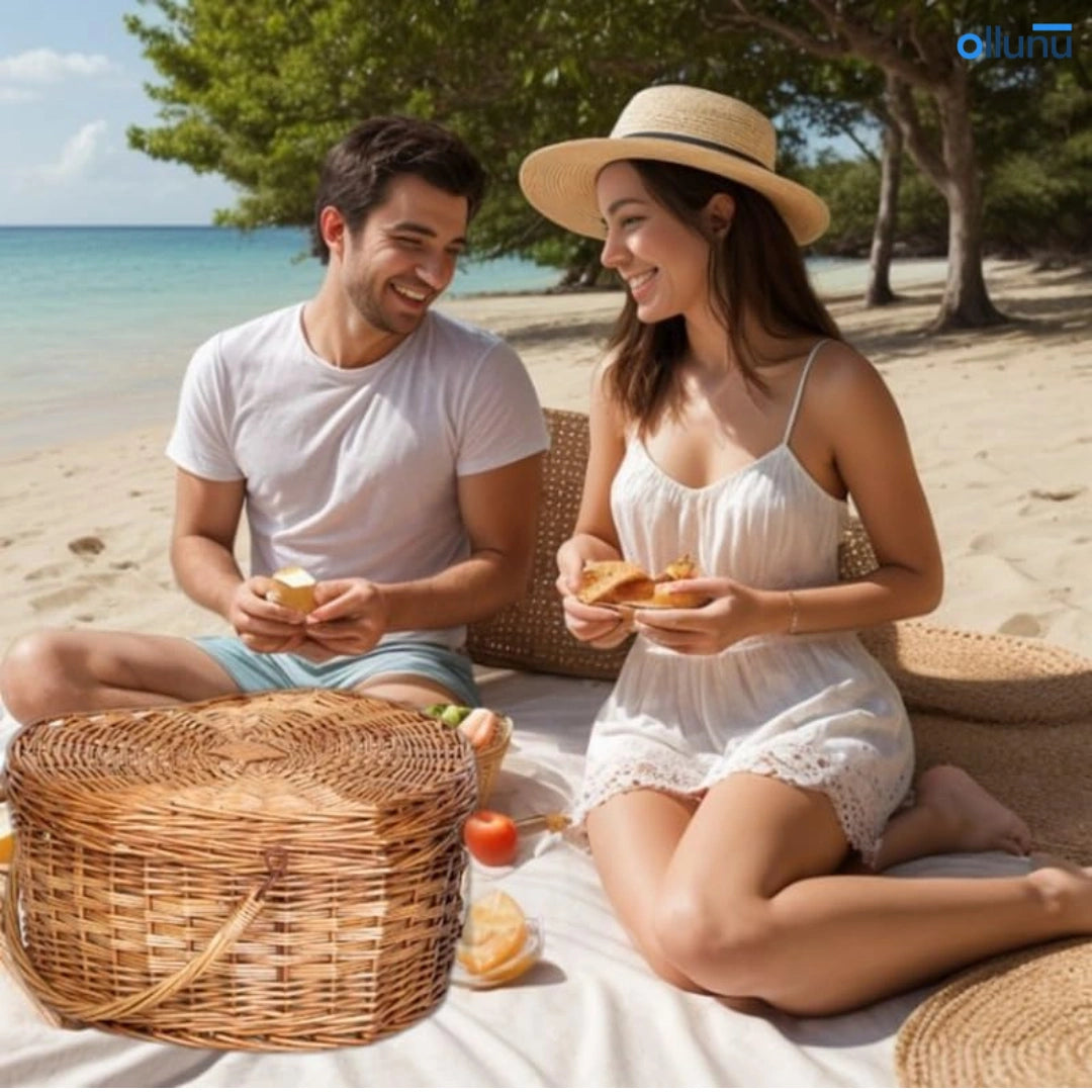 Ollunu™ - Heart Picnic Basket Set